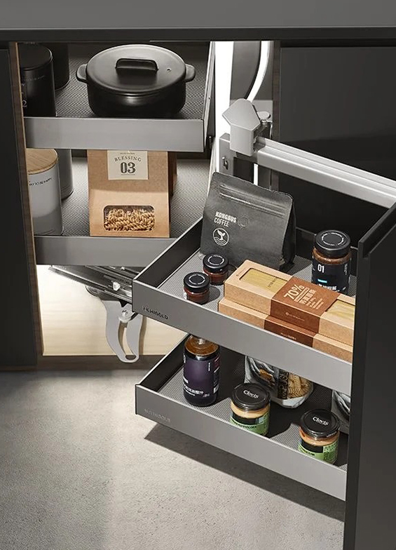 Corner Pull-out Basket