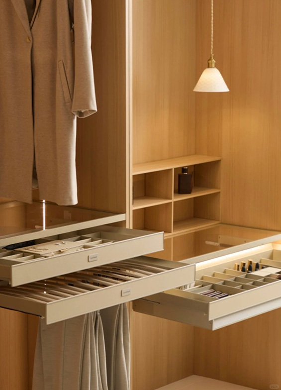 Jewelry Storage